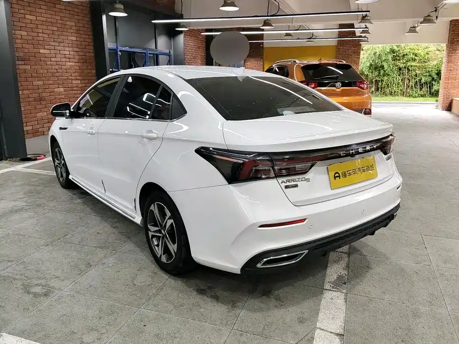 Omoda S5