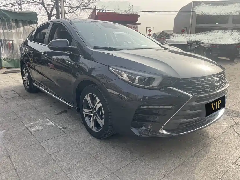 Omoda S5