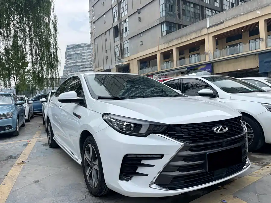 Omoda S5