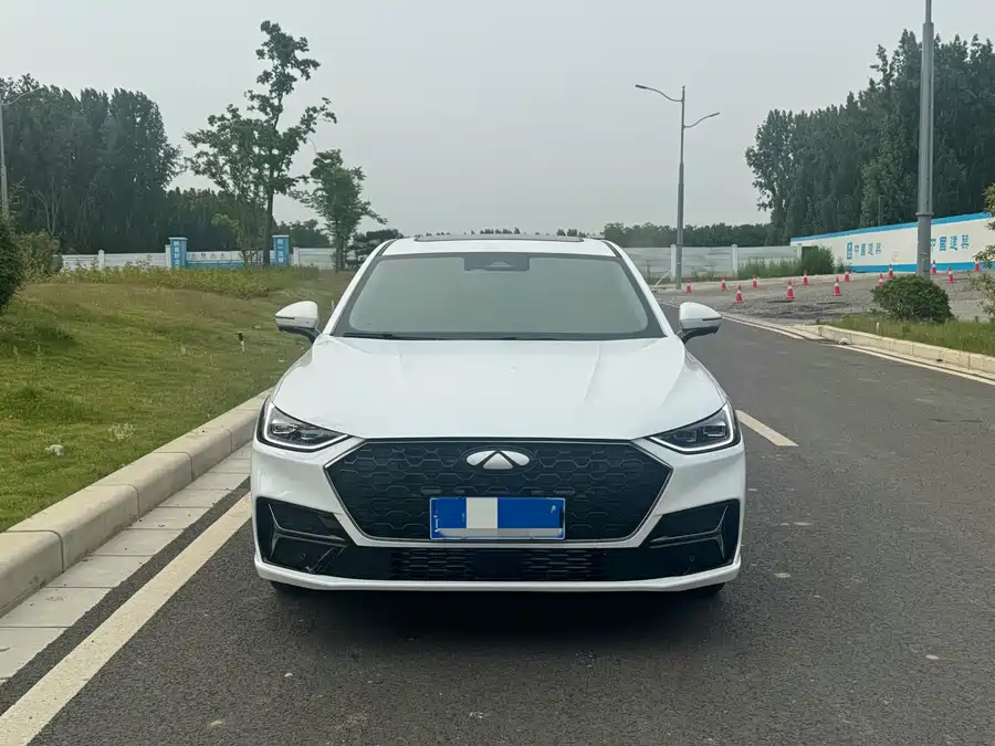 Chery Arrizo 8 PRO