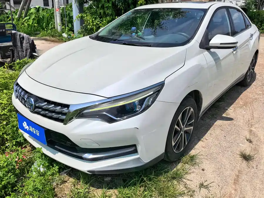 Venucia D60