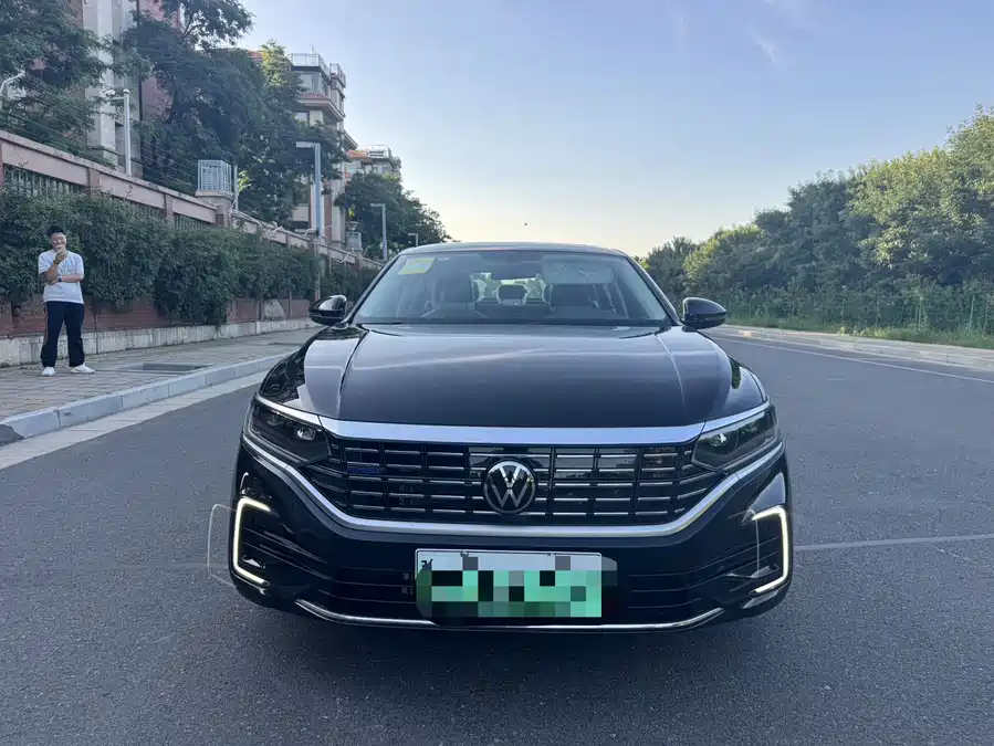 Volkswagen Passat plug-in hybrid