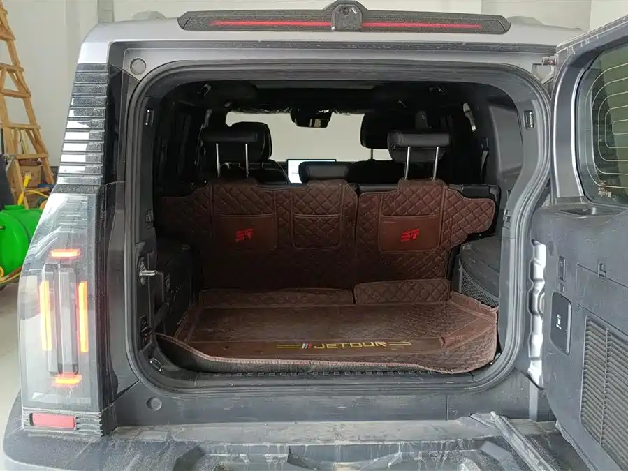 Jetour Traveler C-DM
