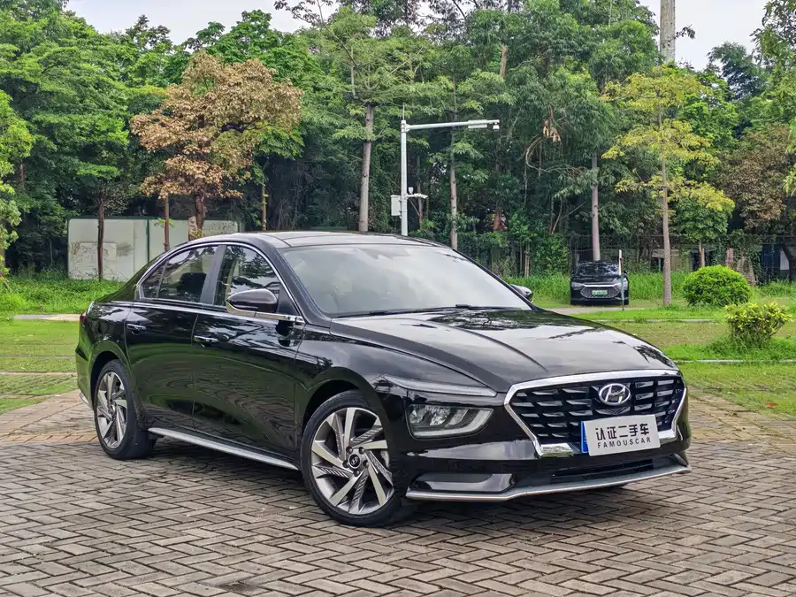 Hyundai Mistra