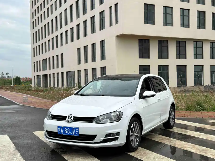 Volkswagen golf