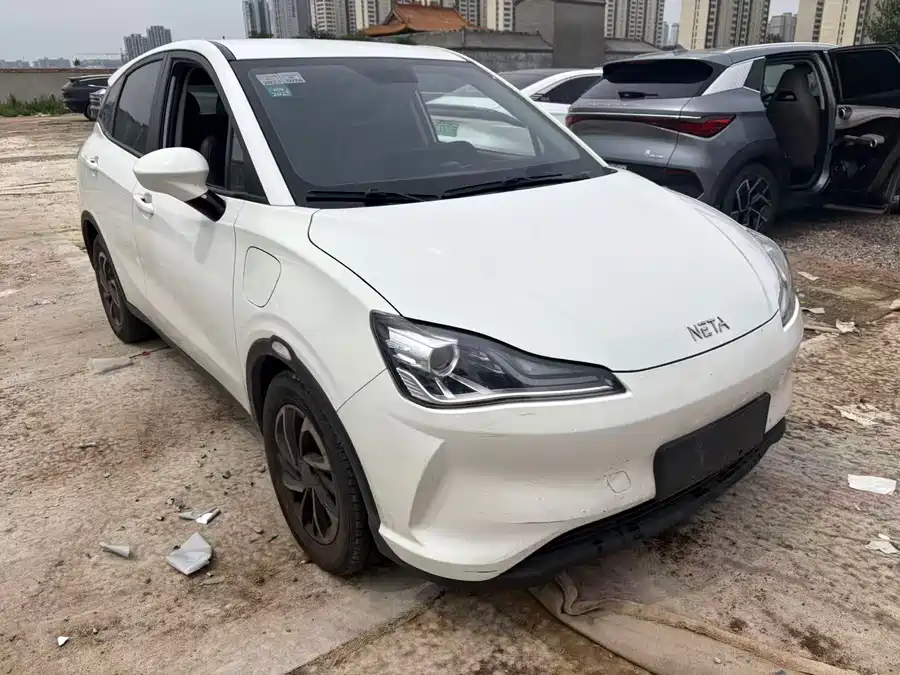 NETA Nezha V