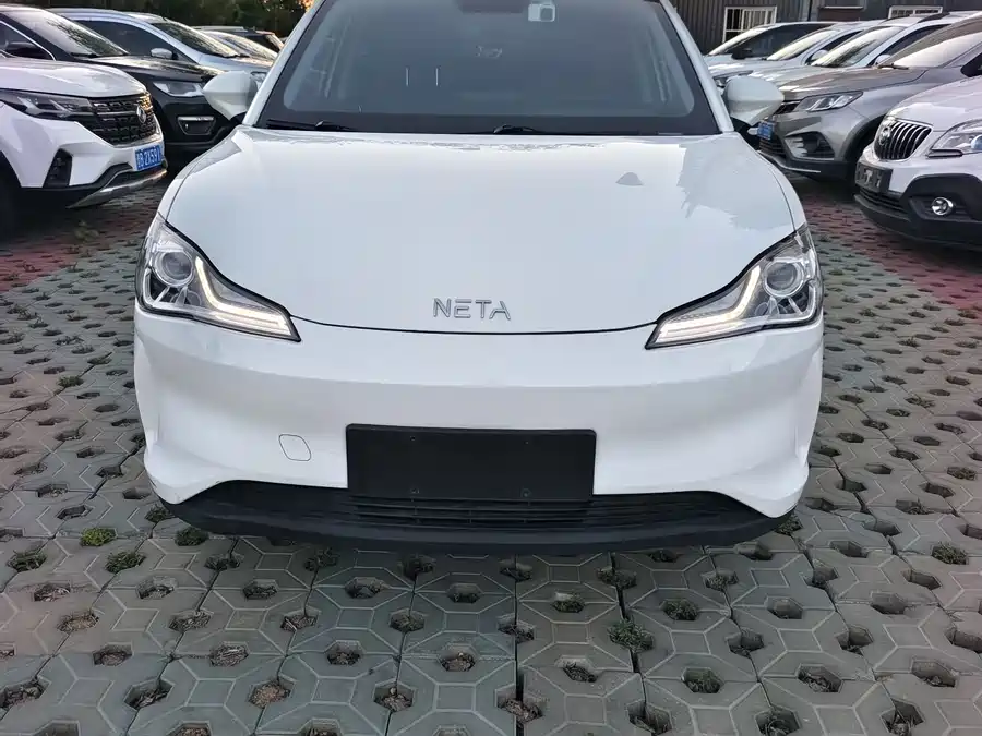 NETA Nezha V