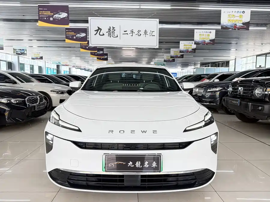 Roewe D6