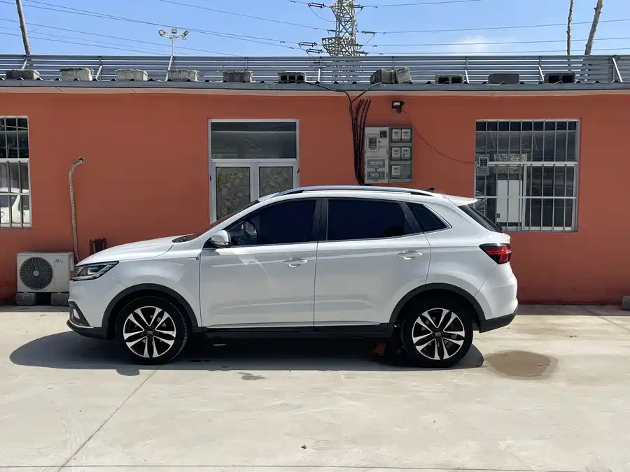 Roewe RX3