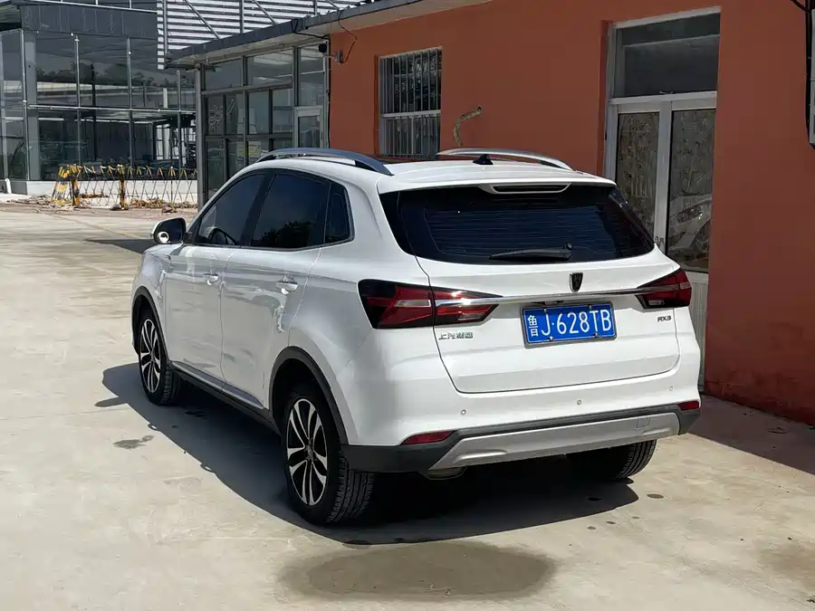Roewe RX3