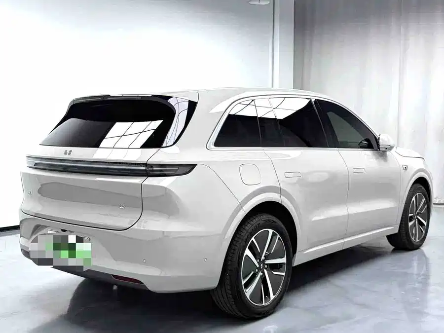 Li Ideal L6