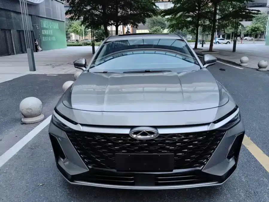 Chery Arrizo 8