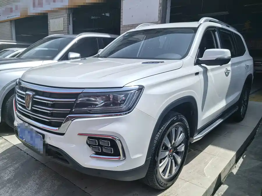 Roewe RX8