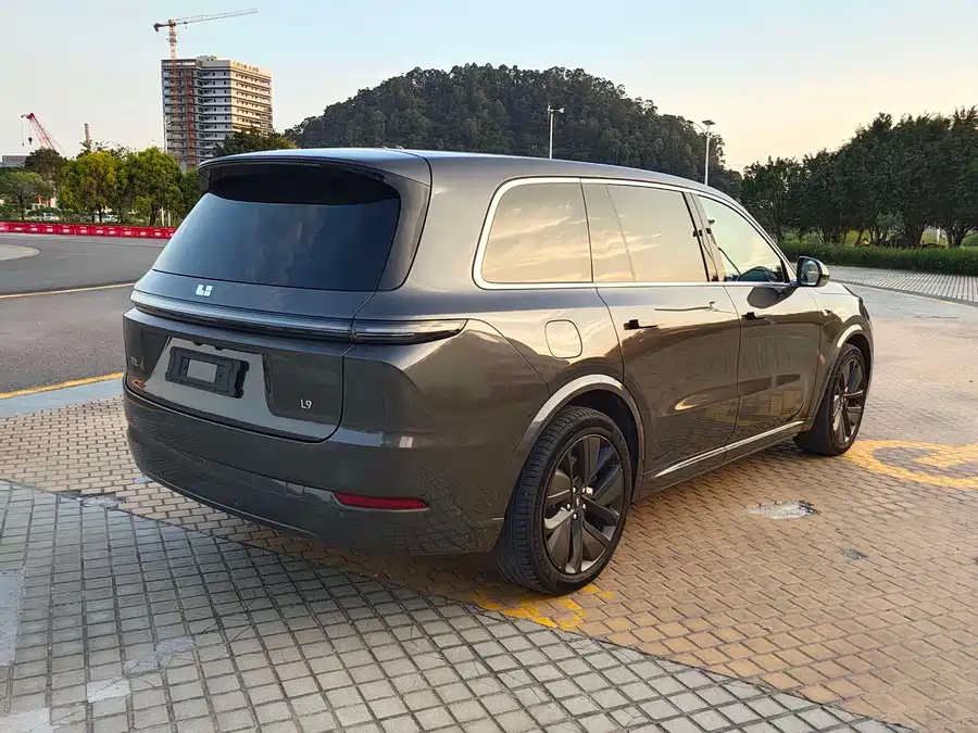 Li Ideal L9