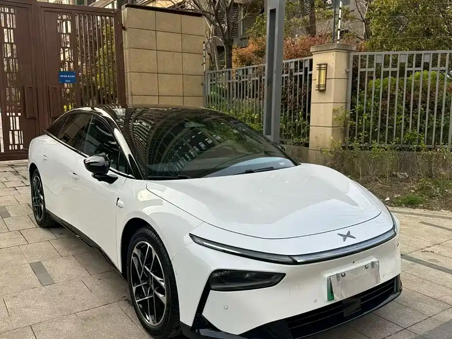 Xpeng P7