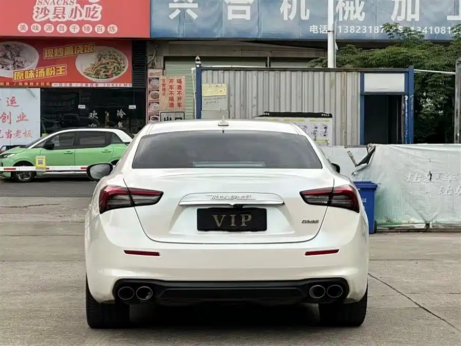 Maserati Ghibli