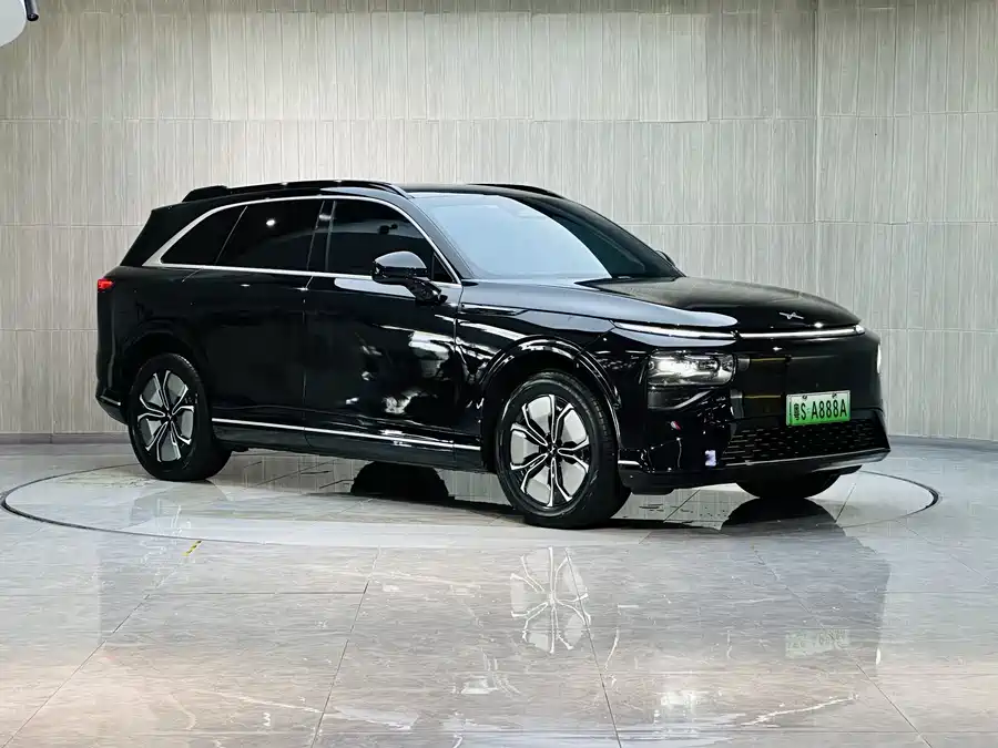 Xpeng G9