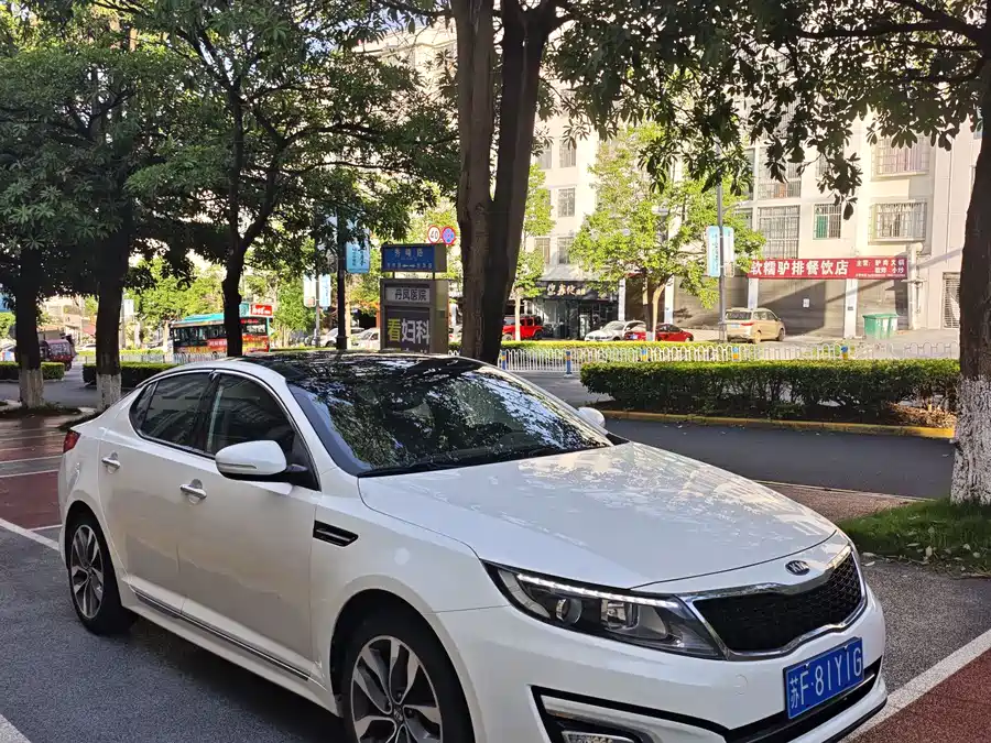 Kia K5