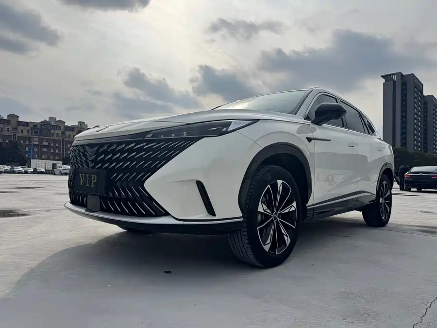 Roewe RX5