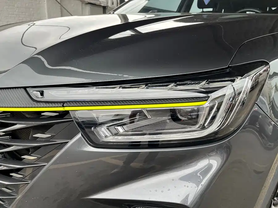 Roewe RX5