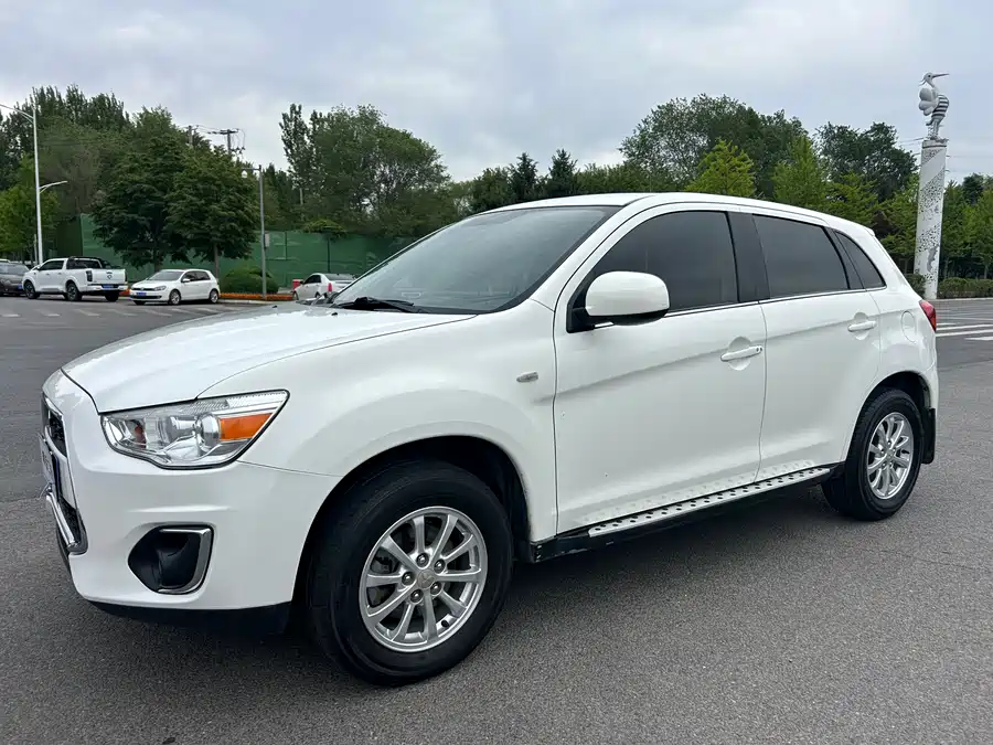 Mitsubishi ASX