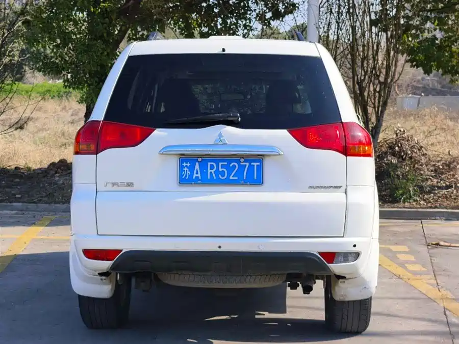 Mitsubishi Pajero Sport