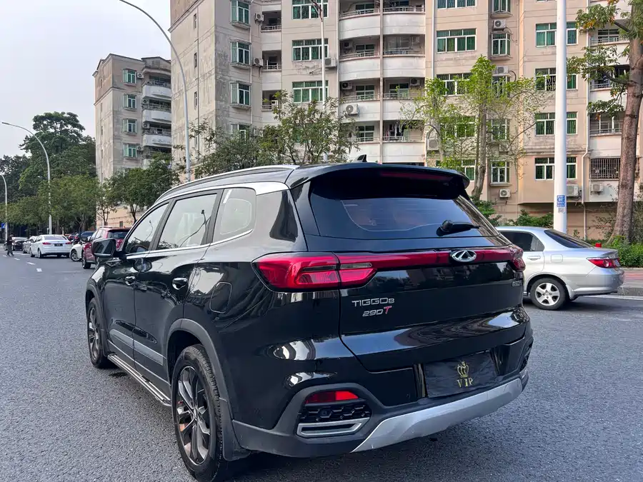 Chery Tiggo 8