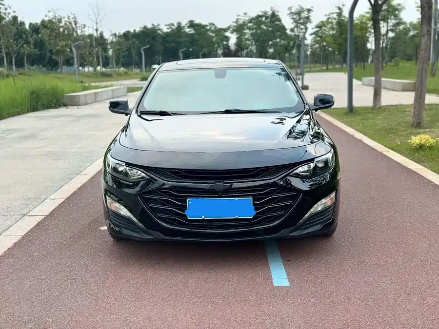 Chevrolet Malibu XL