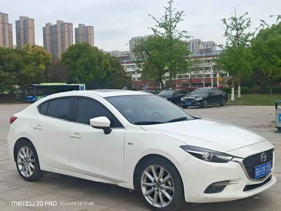 Mazda 3