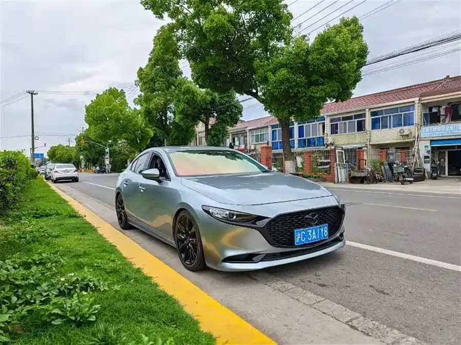 Mazda 3