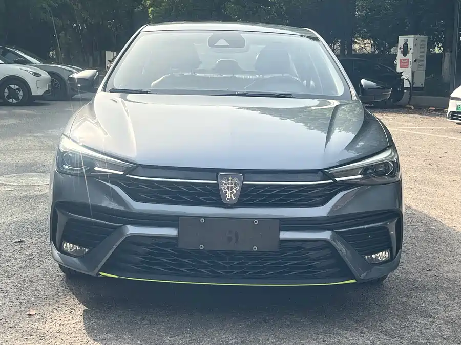 Roewe i5