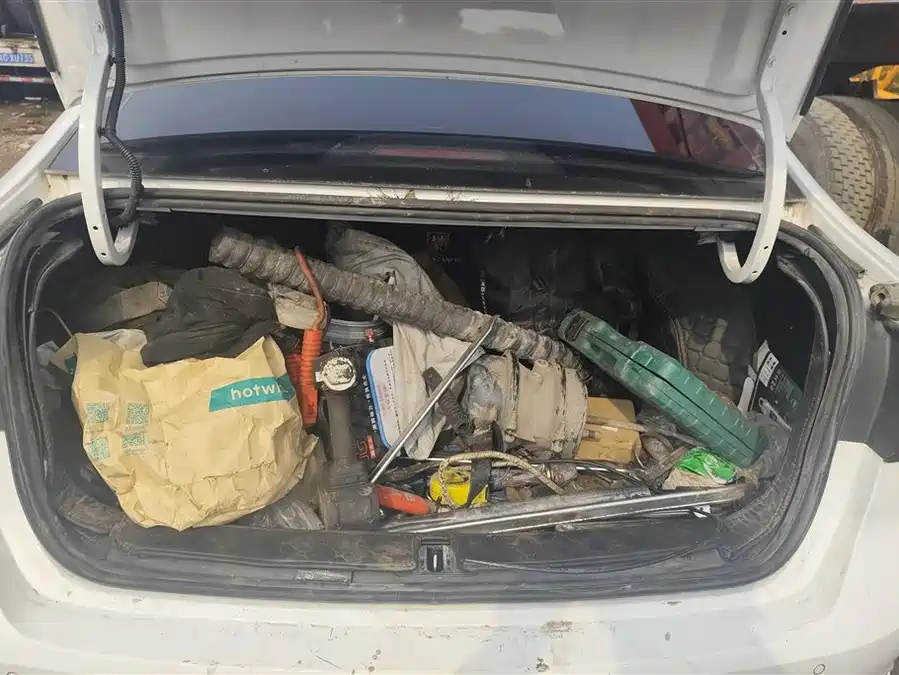 Roewe i5