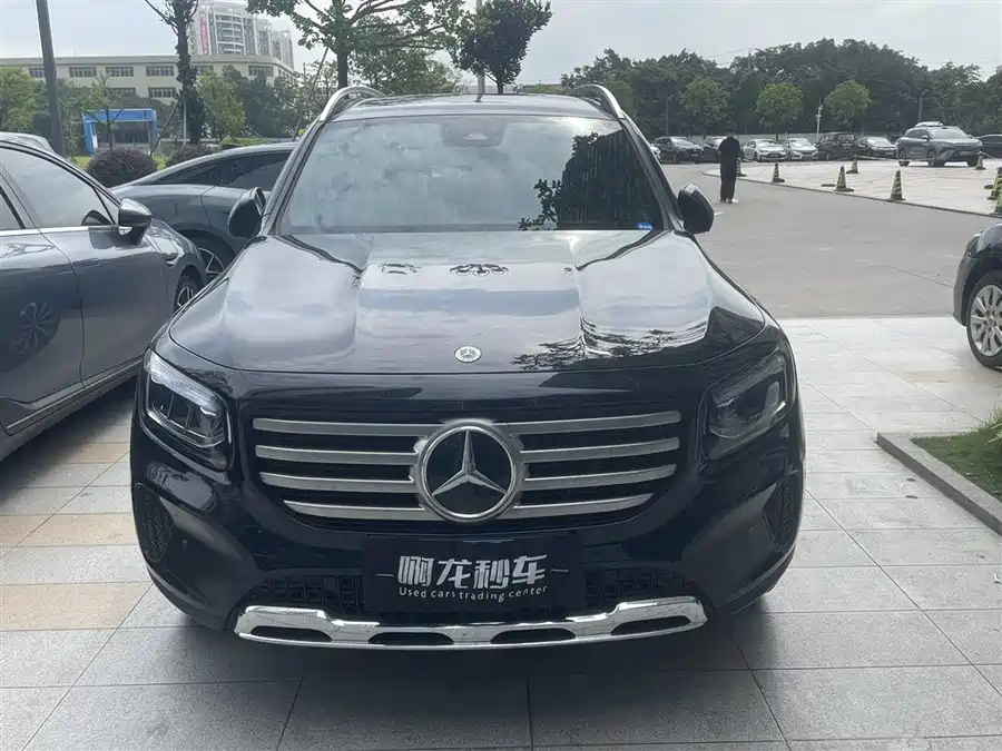Mercedes Benz GLB