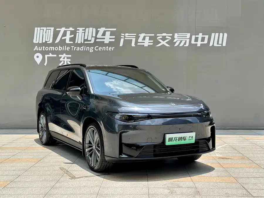 Leapmotor C16