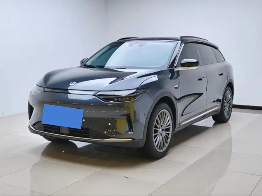 Leapmotor C11