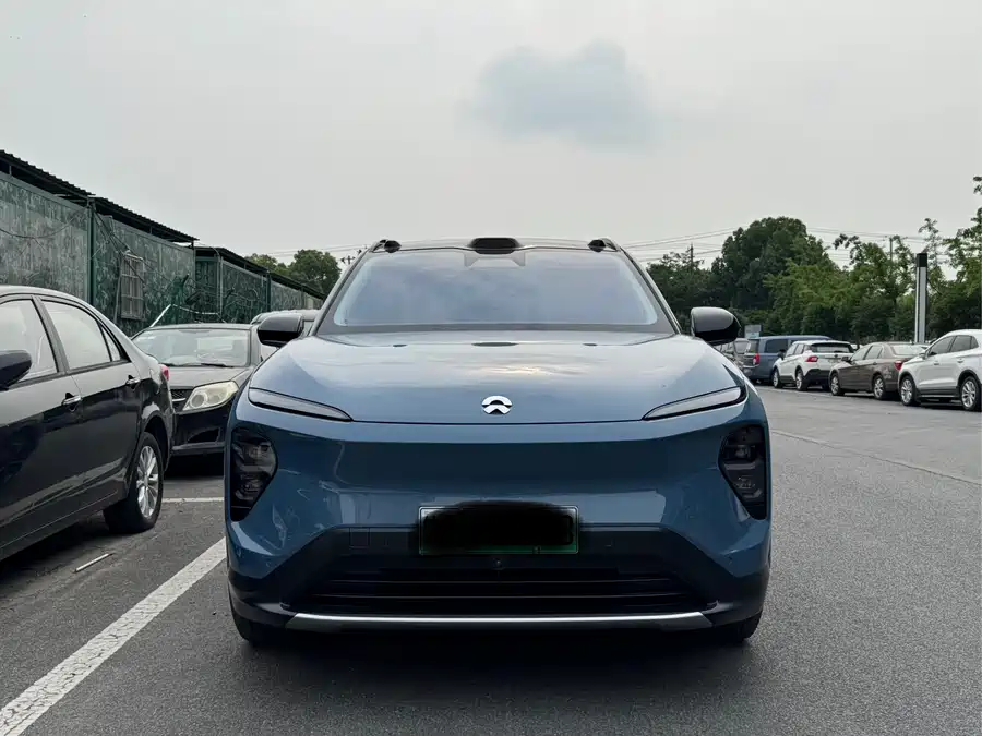 NIO ES7