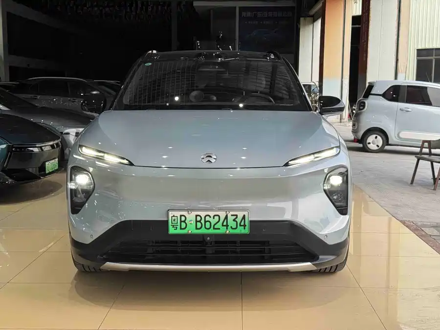 NIO ES7