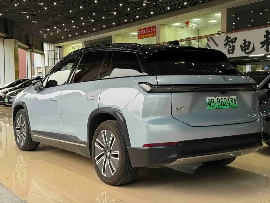 NIO ES7