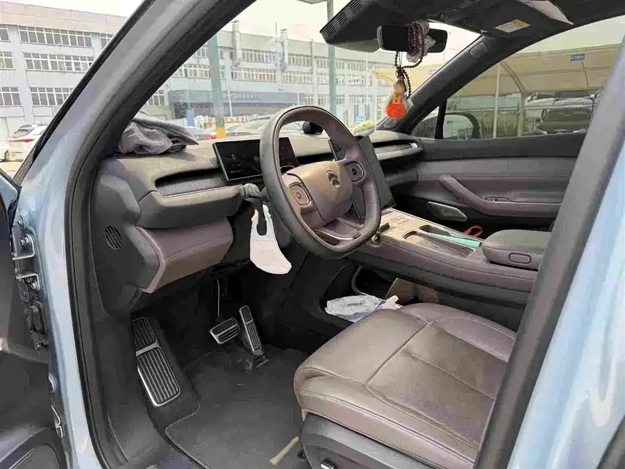 NIO ES7