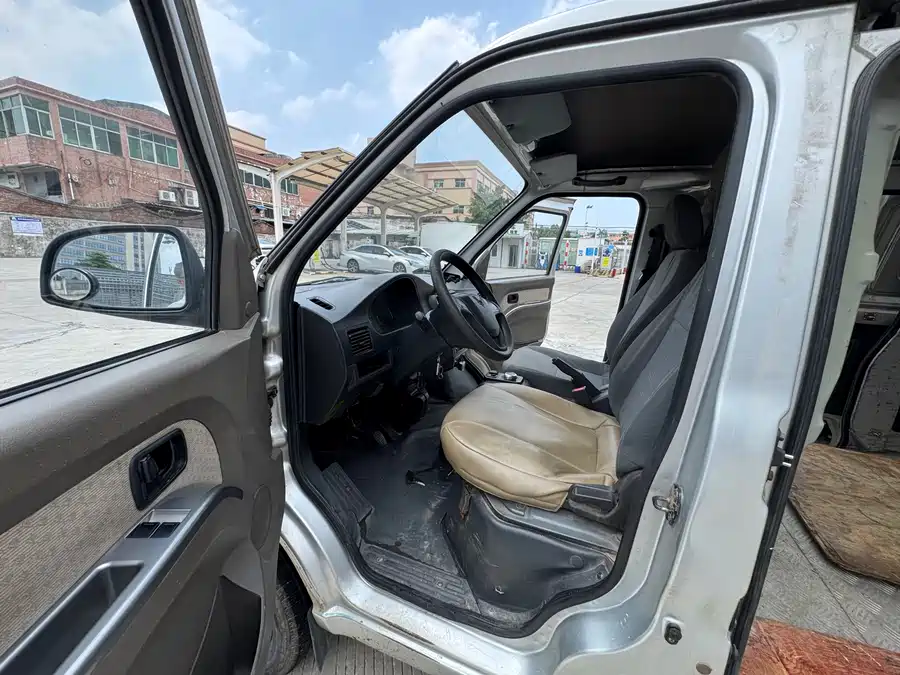 Wuling EV50
