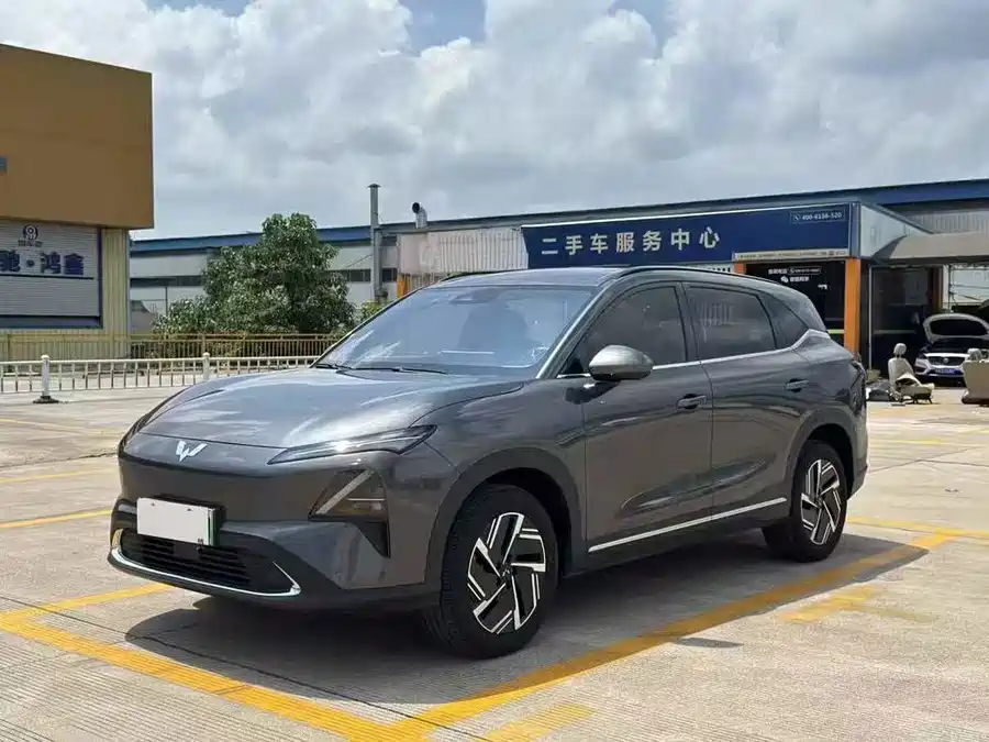 Wuling Starlight S