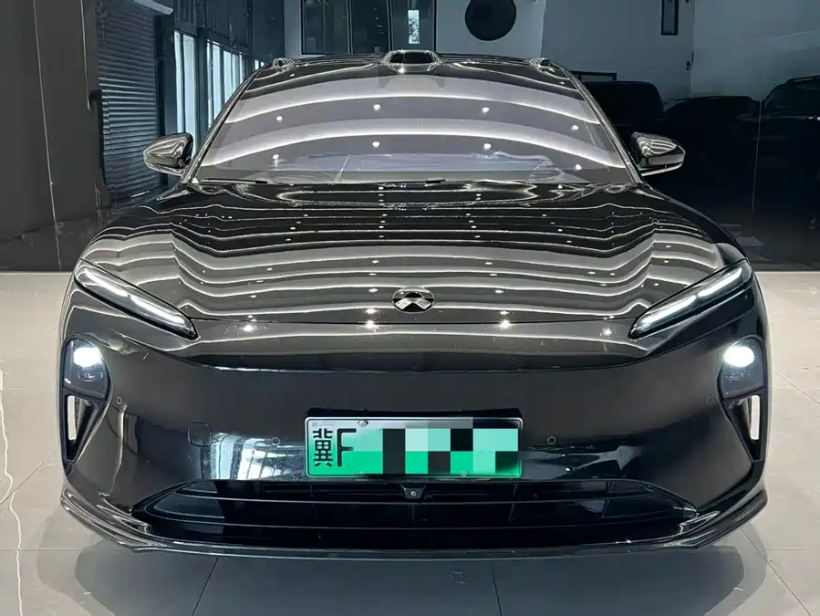 NIO ET5T