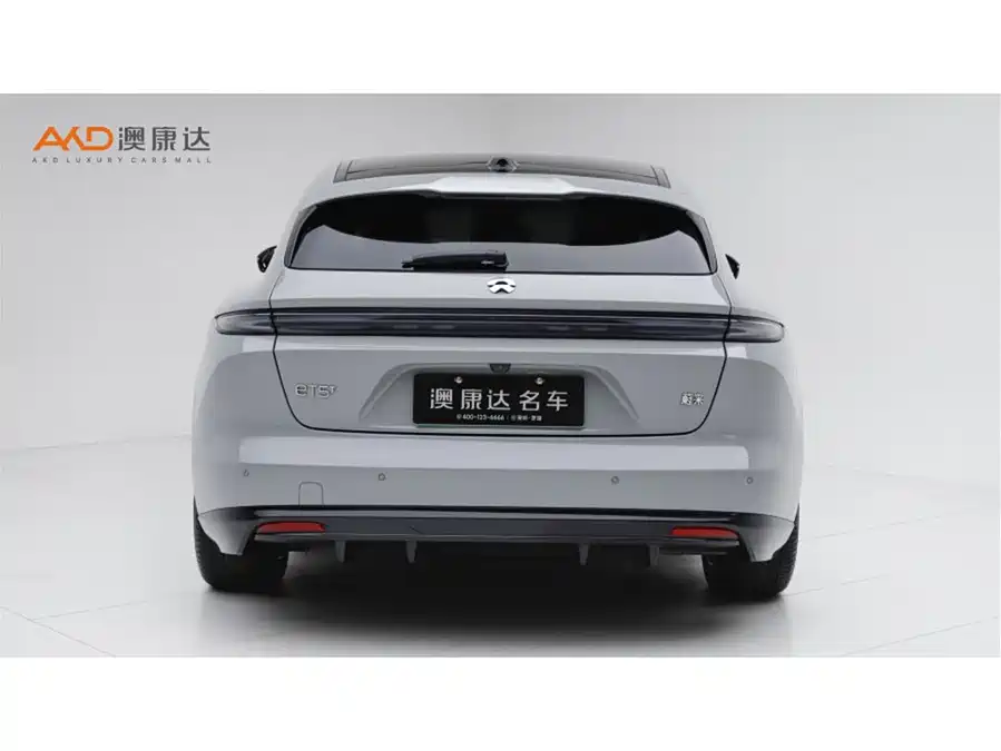 NIO ET5T