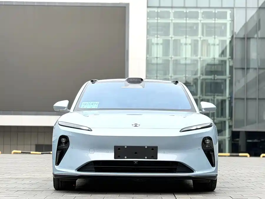 NIO ET5T