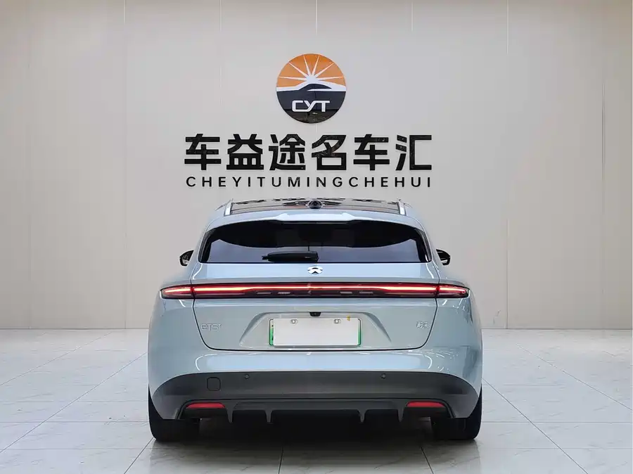 NIO ET5T