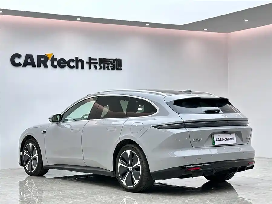 NIO ET5T