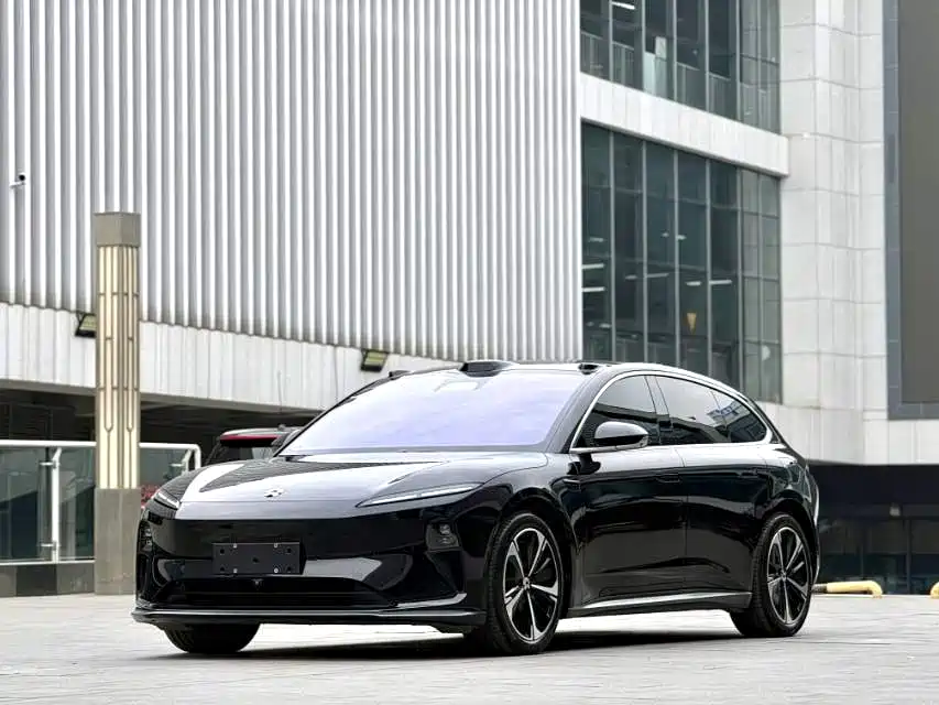 NIO ET5T