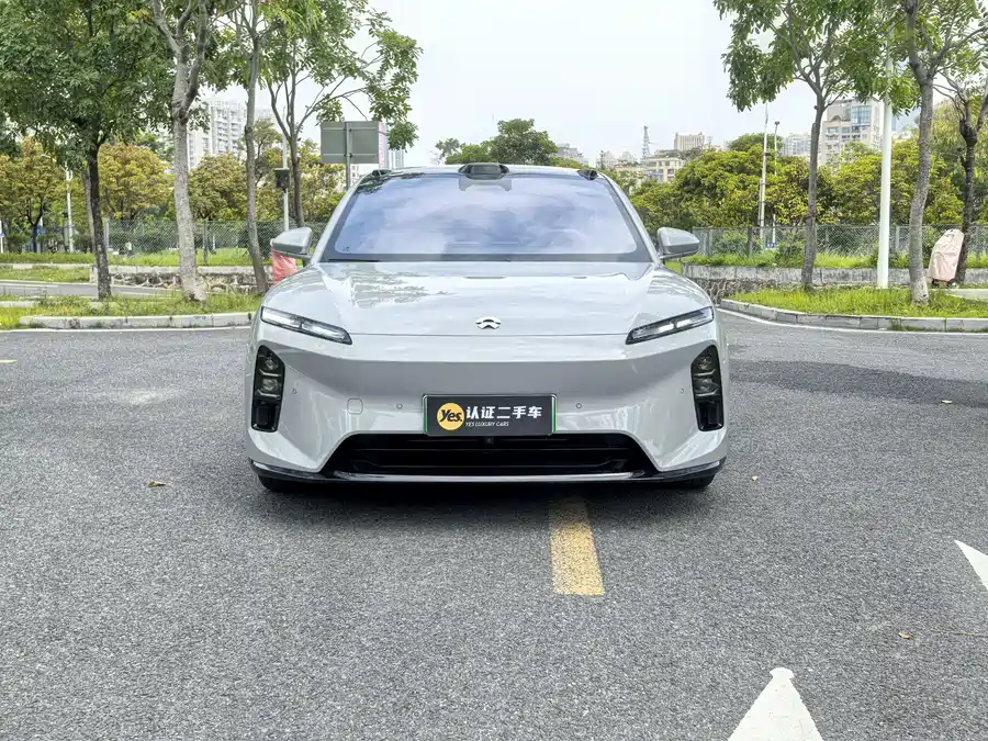 NIO ET5T