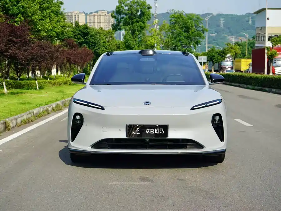 NIO ET5T