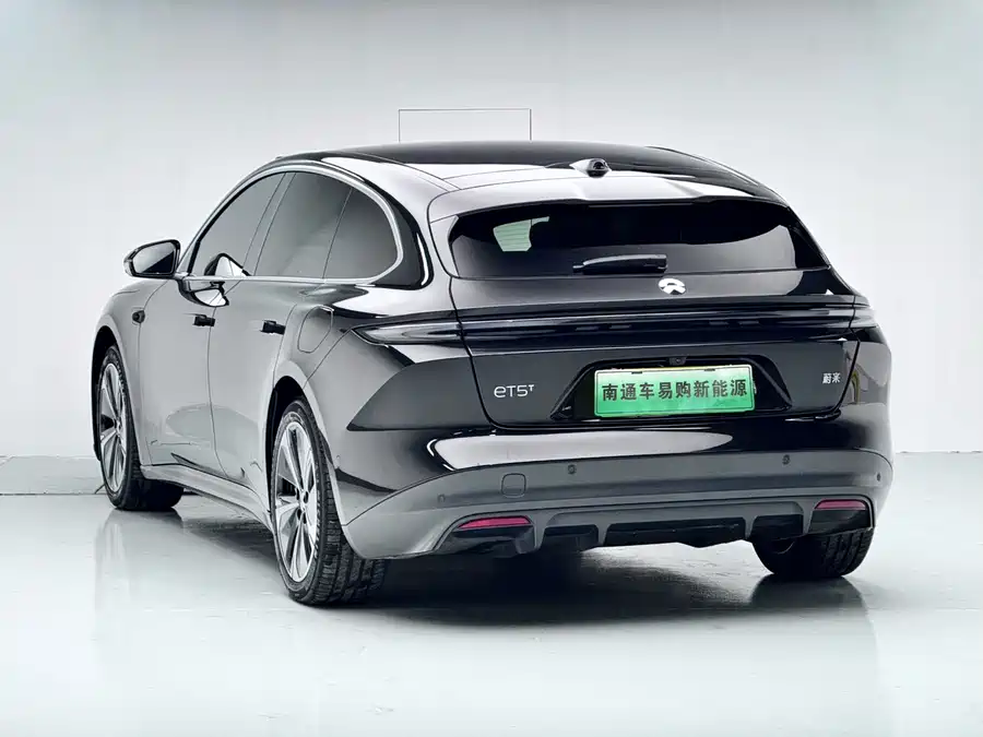 NIO ET5T